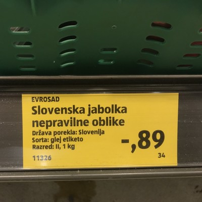 SLOVENSKA JABOLKA NEPRAVILNIH OBLIK